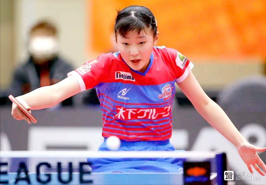 滚球预测选手爆冷获胜，专家预测失准