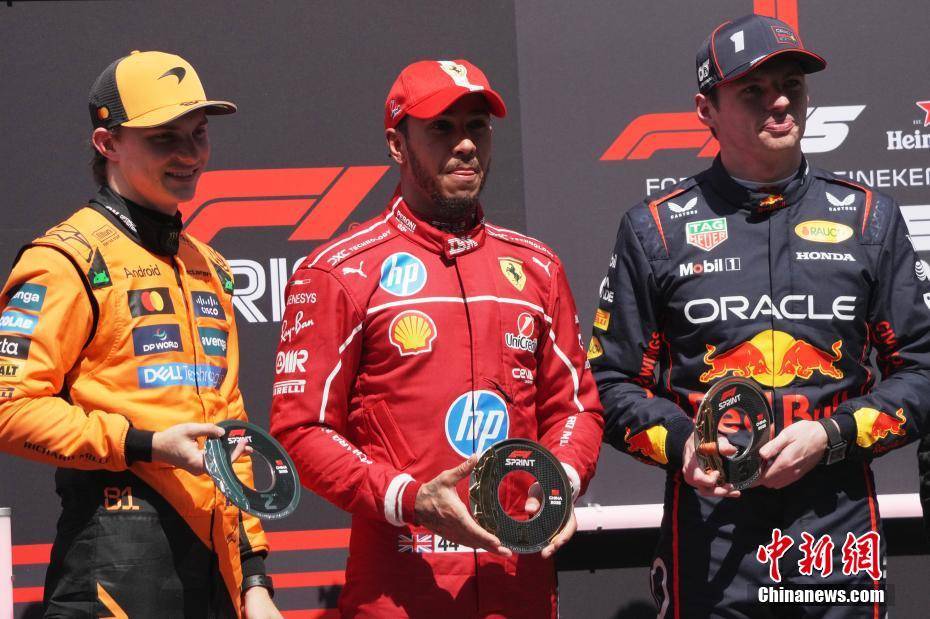 红牛车队险胜法拉利，汉密尔顿刷新纪录的简单介绍