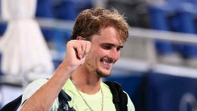 关于温网完胜戴维斯杯，兹维列夫状态火热的信息