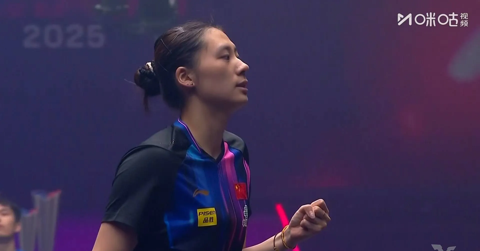 法国队轻取中国队，马琳统治全场