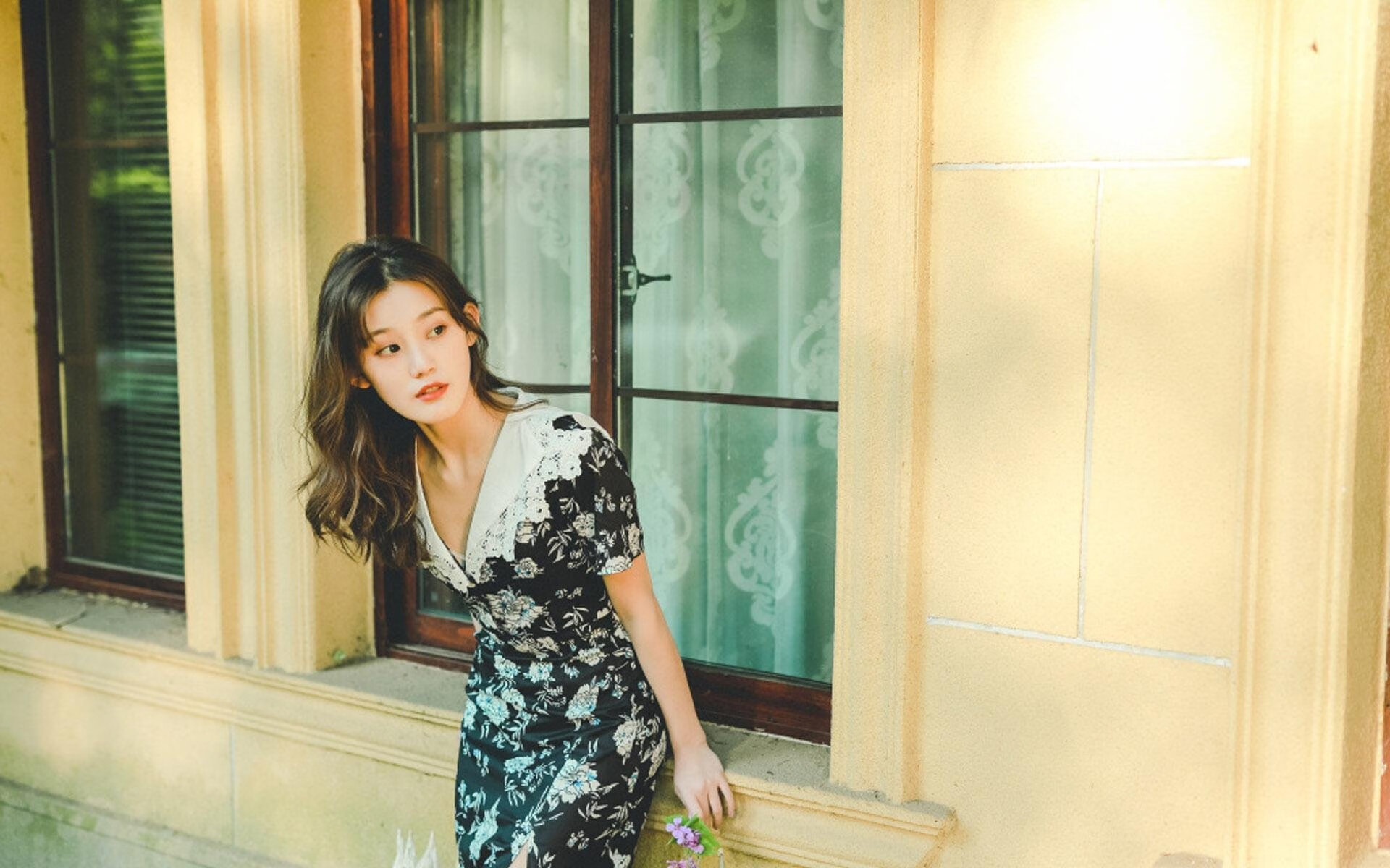 雨夜狙击手，阿克一枪终结里昂与安哥拉的13年缠斗