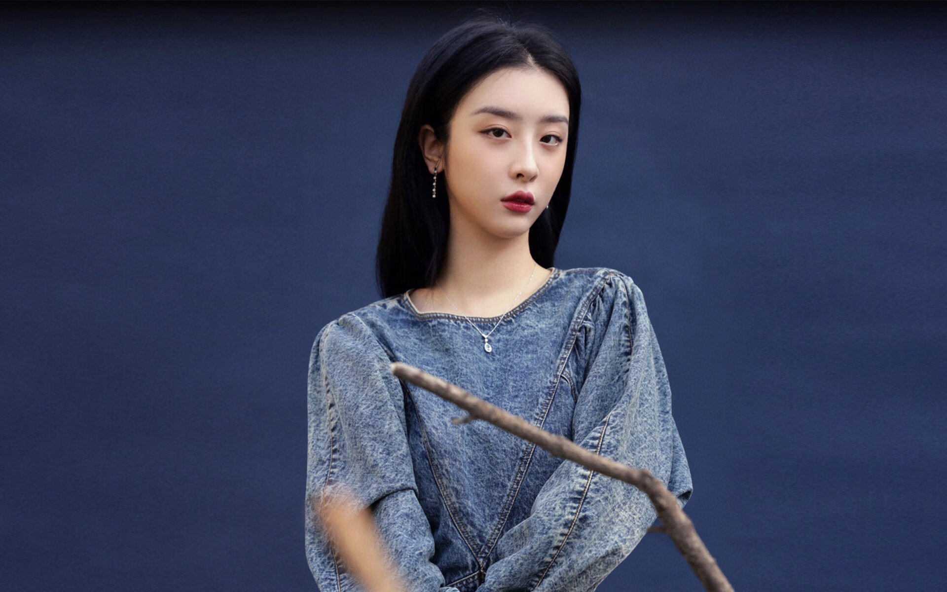 闪电惊破旧秩序,布鲁诺如何点燃切尔西与比利亚雷亚尔的深海之战