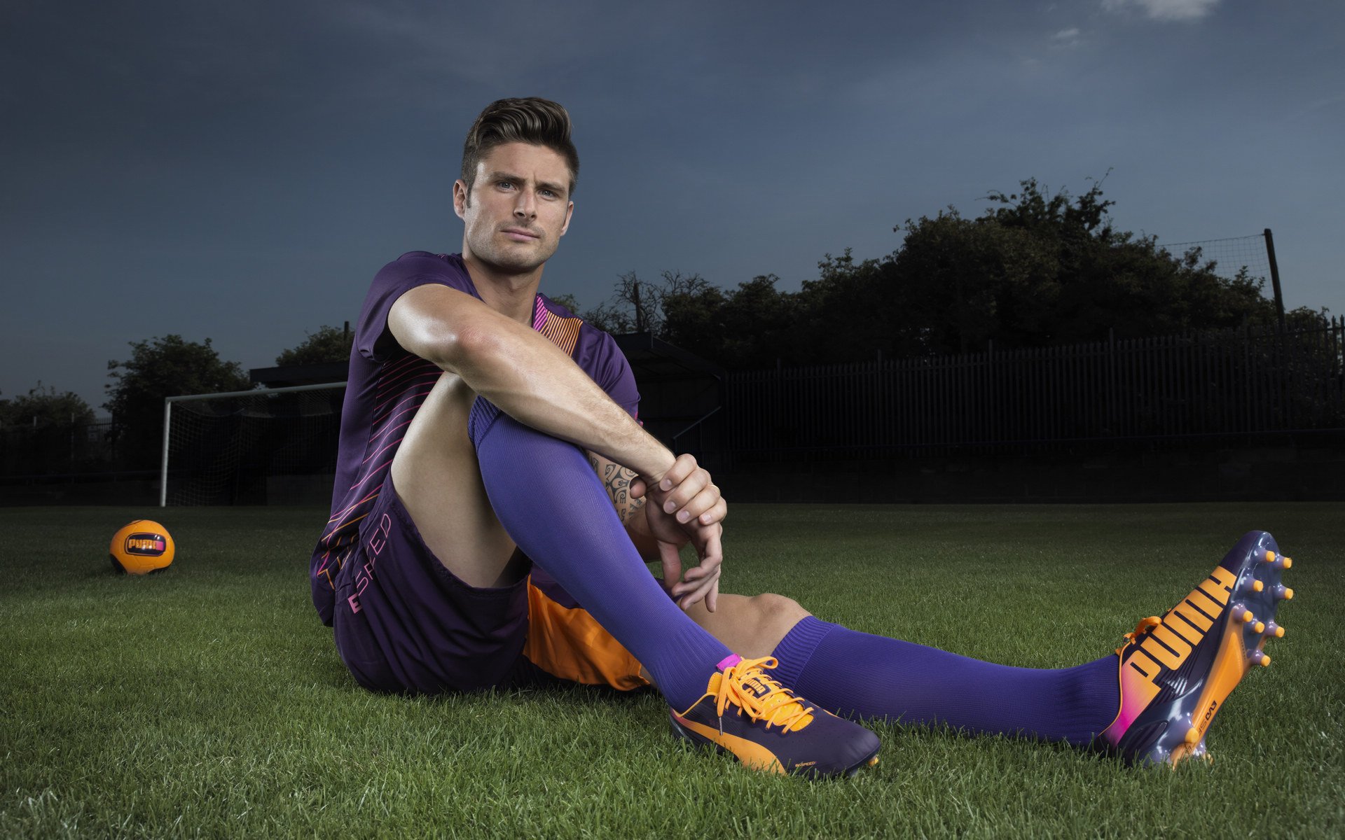 众星沉睡之夜,他让整片大陆听见足球的脉搏