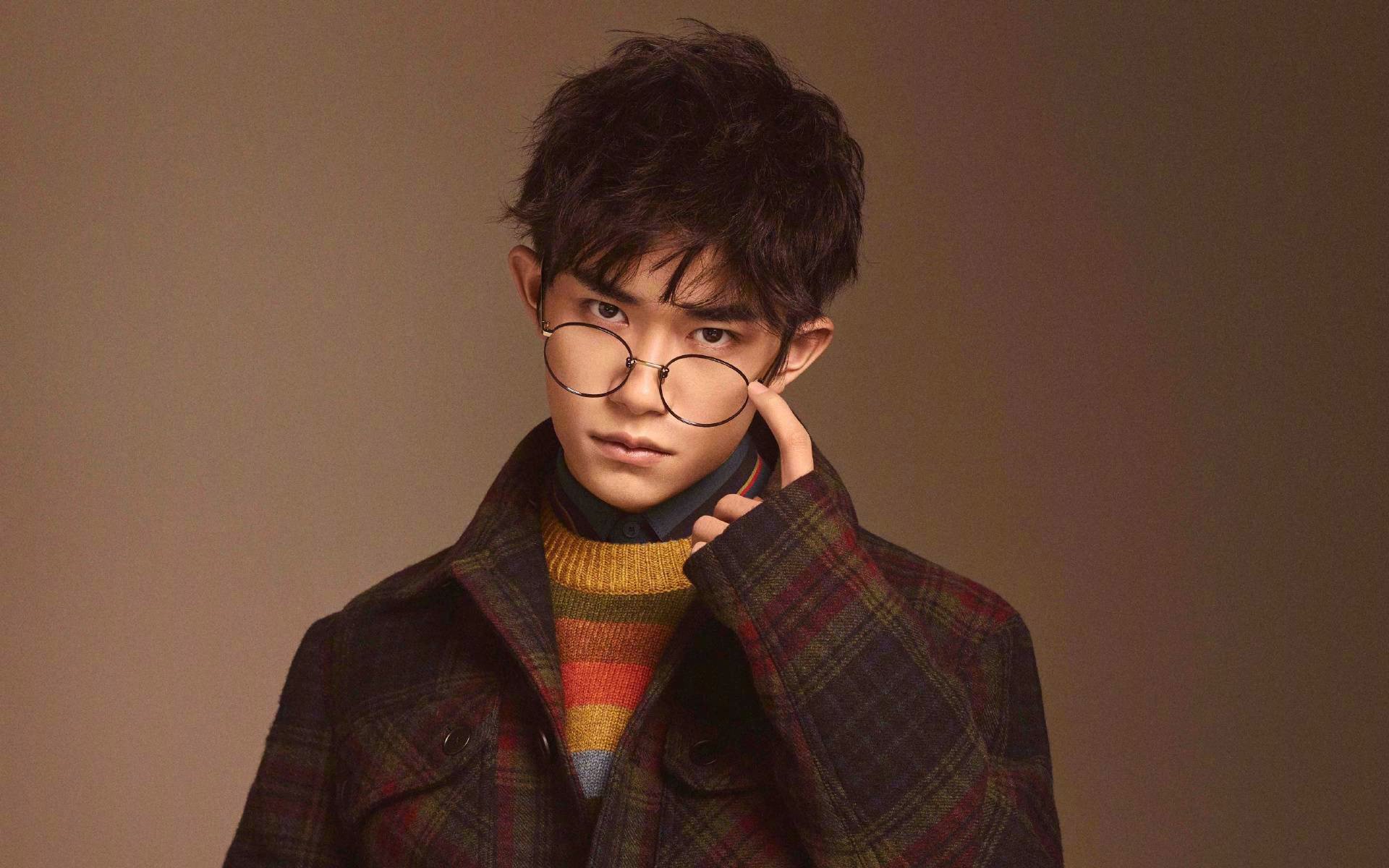 单枪匹马破铁壁，克瓦拉茨赫利亚如何化身硬仗之王，助钢铁蓝月突围蓝色闪电牙买加？